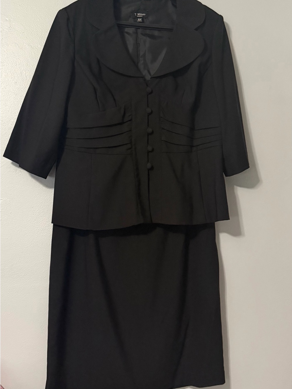 Milano Black Two-Piece Skirt Set with Tailored Jacket